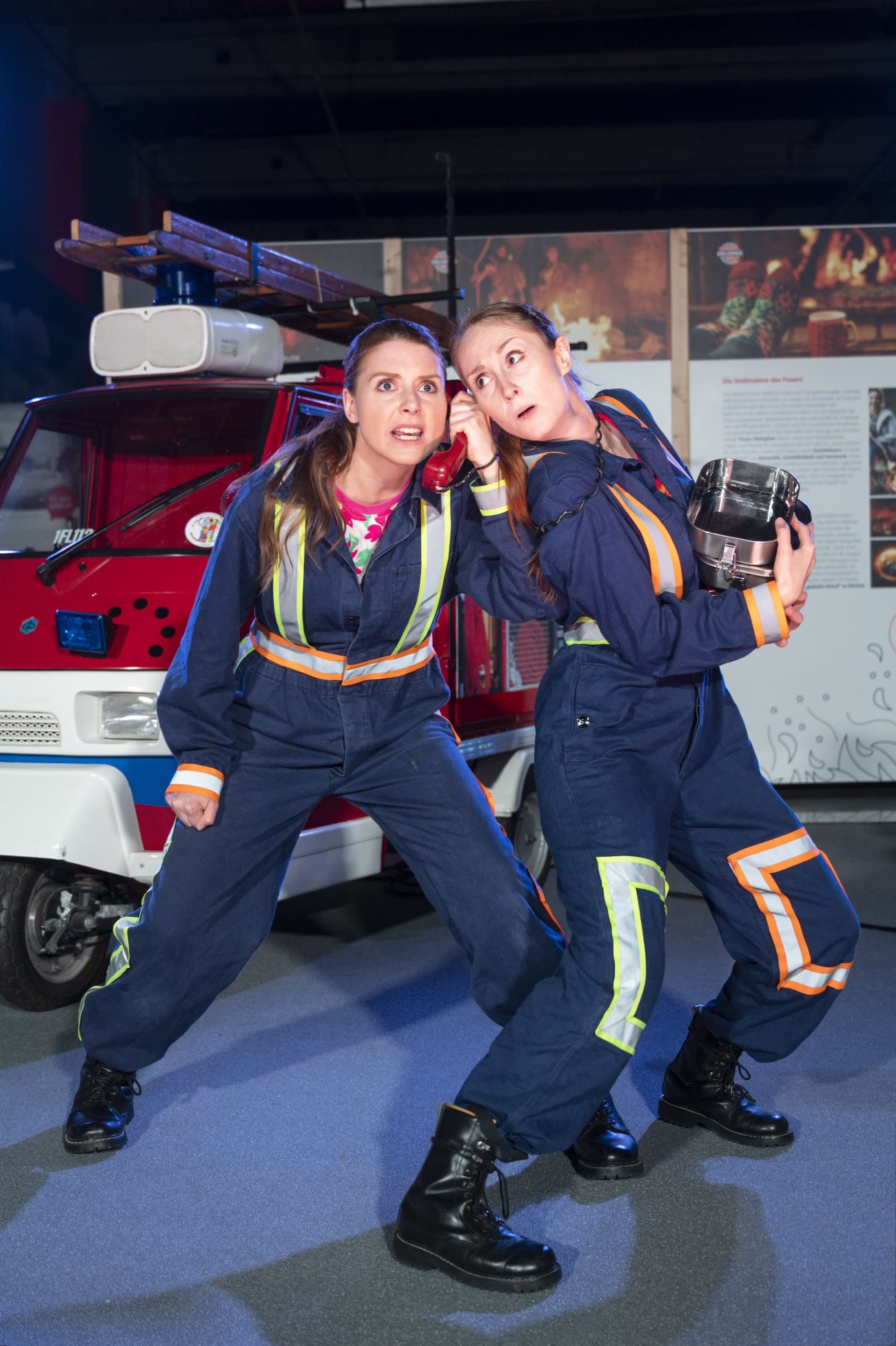 Szenenfoto aus Bei der Feuerwehr wird der Kaffee kalt